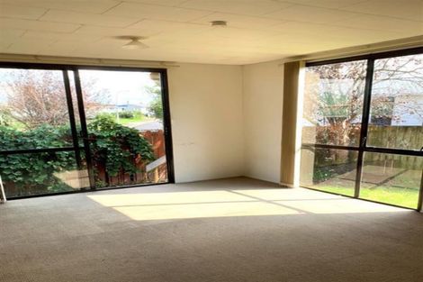 Photo of property in 2/2 Jack Farrell Place, Papakura, 2110