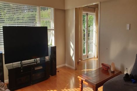 Photo of property in 145 Hinewa Road, Otumoetai, Tauranga, 3110