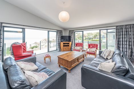 Photo of property in 21 Sunset Parade, Kai Iwi, Whanganui, 4574
