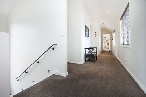 Photo of property in 25 Montgomery Terrace, Hokowhitu, Palmerston North, 4410