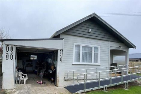 Photo of property in 377a Waihi Road, Normanby, Hawera, 4614