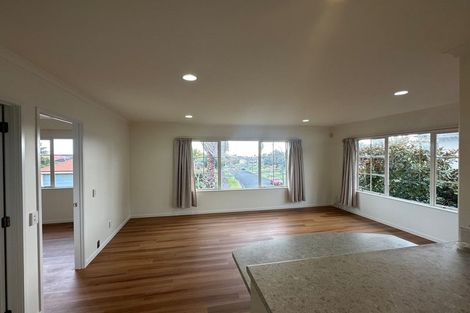 Photo of property in 26 Delmont Close, East Tamaki Heights, Auckland, 2016