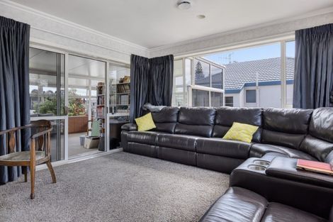 Photo of property in 35 Muricata Avenue, Mount Maunganui, 3116