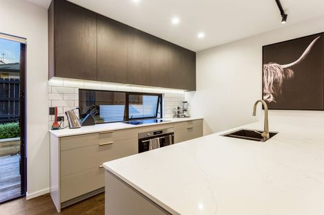 Photo of property in 12 Stockade View Lane, Howick, Auckland, 2014