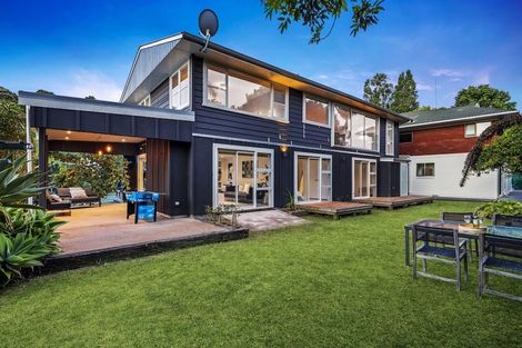 Photo of property in 6 Mckenzie Avenue, Arkles Bay, Whangaparaoa, 0932