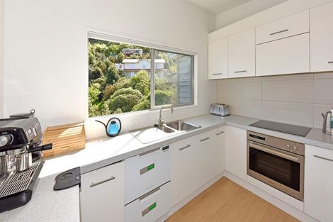 Photo of property in 21b Cornwall Road, Lyttelton, 8082