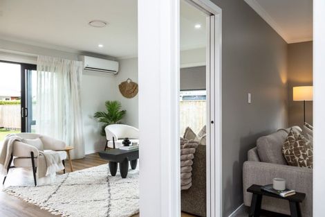 Photo of property in 21 Coralie Place, Lansdowne, Masterton, 5810