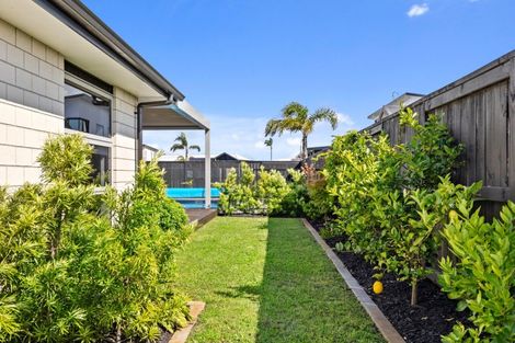 Photo of property in 32 Montiicola Drive, Papamoa Beach, Papamoa, 3118