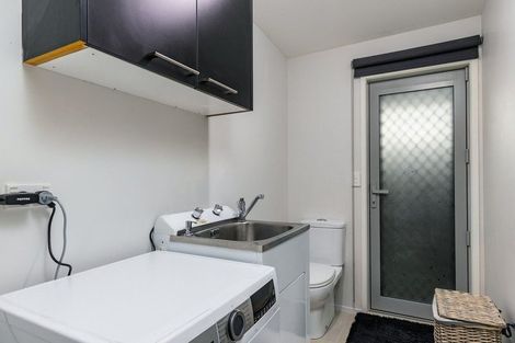 Photo of property in 11 Glentui Place, Waikawa, Picton, 7220