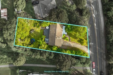 Photo of property in 96 Millbrook Road, Sunnyvale, Auckland, 0612