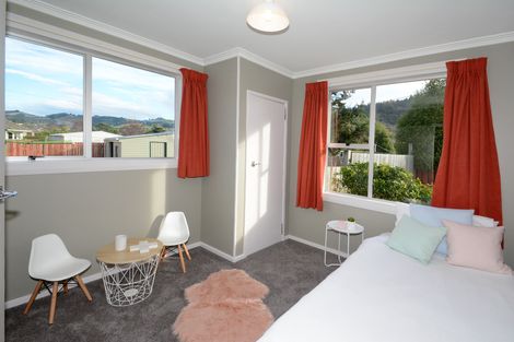 Photo of property in 51 Albertson Avenue, Port Chalmers, 9023