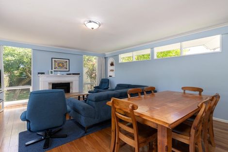 Photo of property in 4 Chudleigh Grove, Churton Park, Wellington, 6037