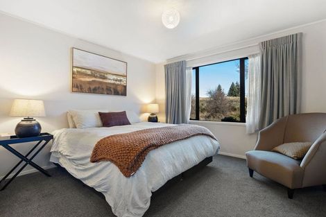 Photo of property in 33 Mcdonnell Road, Arrowtown, 9302
