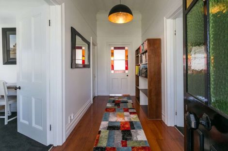 Photo of property in 22 Simla Terrace, Hospital Hill, Napier, 4110