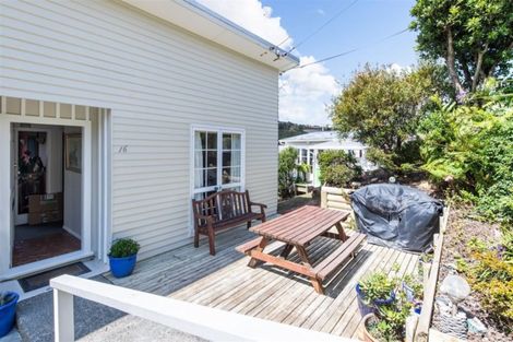 Photo of property in 16 Dominion Park Street, Johnsonville, Wellington, 6037