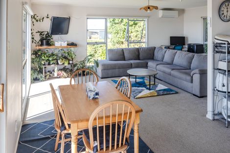 Photo of property in 32 Spiers Street, Kakanui, Oamaru, 9495