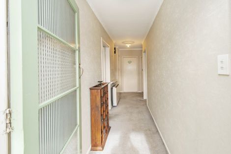 Photo of property in 2/7 Curletts Road, Sockburn, Christchurch, 8042