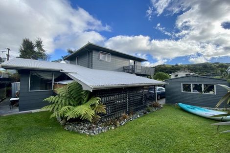 Photo of property in 75 Hampden Street, Picton, 7220