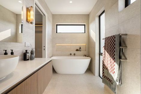 Photo of property in 104 Barbara Avenue, Whangamata, 3620