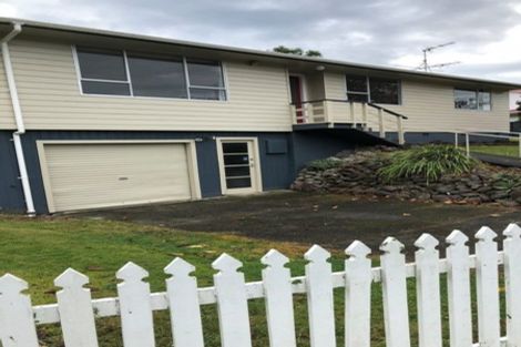 Photo of property in 1 Kansas Grove, Totara Park, Upper Hutt, 5018