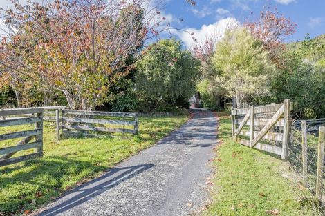 Photo of property in 167 Huia Street, Waikanae, 5391