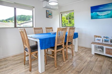 Photo of property in 127 Tuna Place, Onemana, Whangamata, 3691