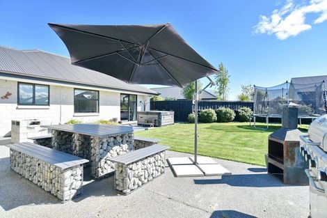 Photo of property in 12b Watkins Drive, Rangiora, 7400