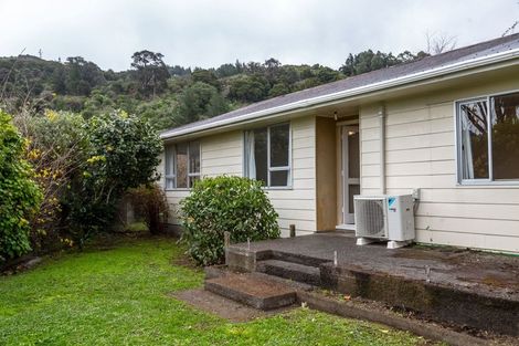 Photo of property in 27 Churchill Crescent, Featherston, 5710