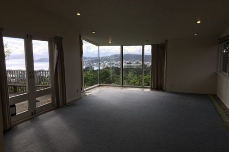 Photo of property in 60 Orangi Kaupapa Road, Northland, Wellington, 6012