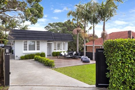 Photo of property in 1/44 Sale Street, Cockle Bay, Auckland, 2014