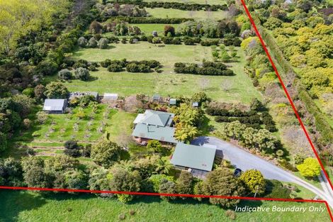 Photo of property in 173 Tangmere Road, Takaka, 7183