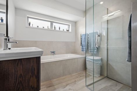 Photo of property in 72 Rewa Road, Maraetai, Auckland, 2018