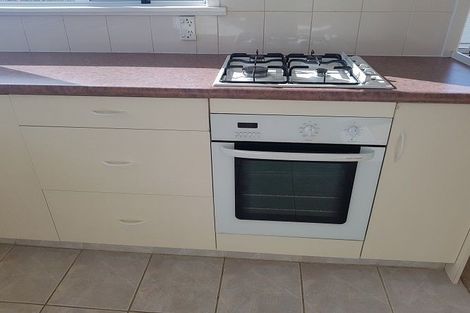 Photo of property in 5 Hillcrest Street, Glen Avon, New Plymouth, 4312