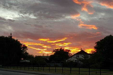 Photo of property in 2/5 Chokebore Place, Sockburn, Christchurch, 8042