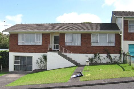 Photo of property in 1 Kemp Road, Massey, Auckland, 0614