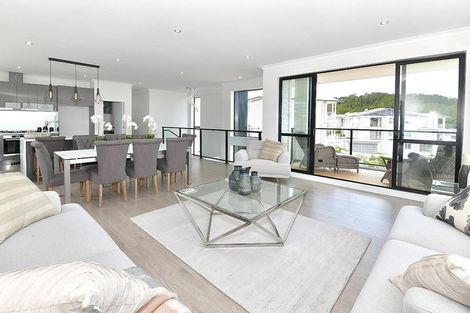 Photo of property in 61 Landmark Terrace, Orewa, 0931