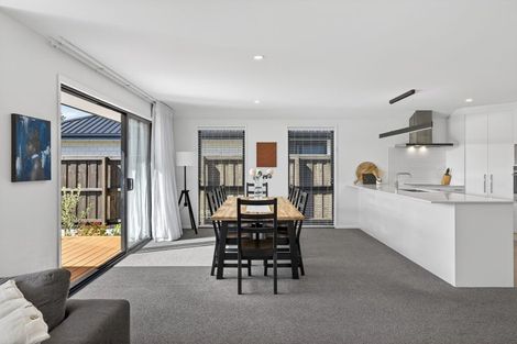 Photo of property in 32 Merrin Street, Avonhead, Christchurch, 8042