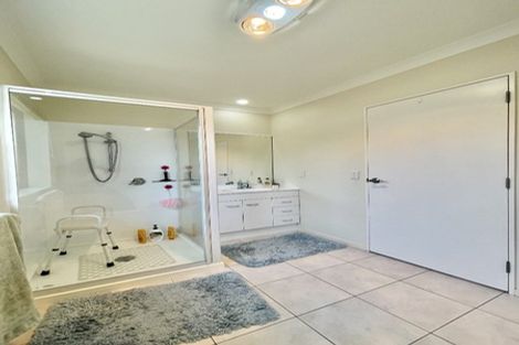 Photo of property in 17 Phar Lap Grove, Trentham, Upper Hutt, 5018