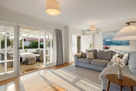 Photo of property in 29 Te Anau Place, Glenview, Hamilton, 3206