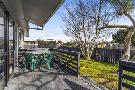 Photo of property in 118 Makarini Street, Paraparaumu, 5032