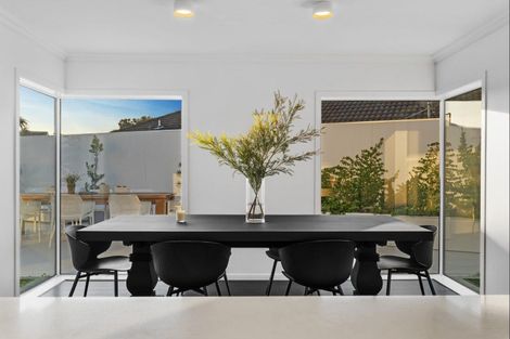 Photo of property in 19 Popata Close, Papamoa Beach, Papamoa, 3118