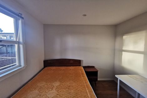 Photo of property in 1/4 Sydney Street, Hauraki, Auckland, 0622