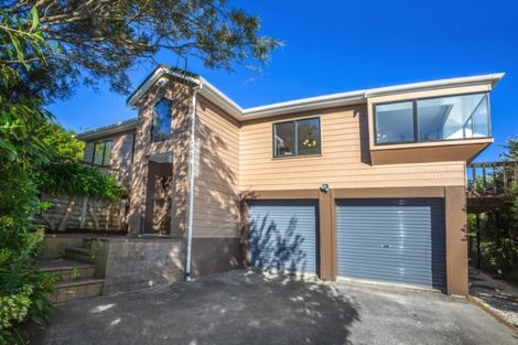 Photo of property in 60 Sailmaker Close, Whitby, Porirua, 5024