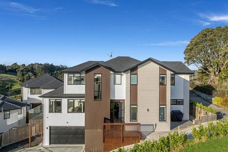 Photo of property in 32 Jabal Crescent, Totara Park, Auckland, 2105