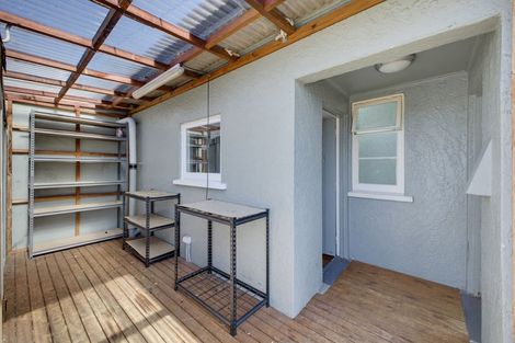 Photo of property in 403 Carrington Street, Upper Vogeltown, New Plymouth, 4310