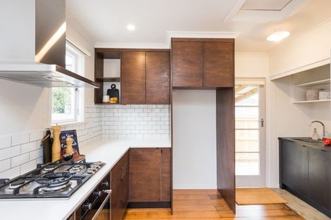 Photo of property in 7a Humber Street, Island Bay, Wellington, 6023