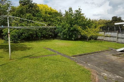 Photo of property in 17 Trinidad Road, Sunnynook, Auckland, 0620