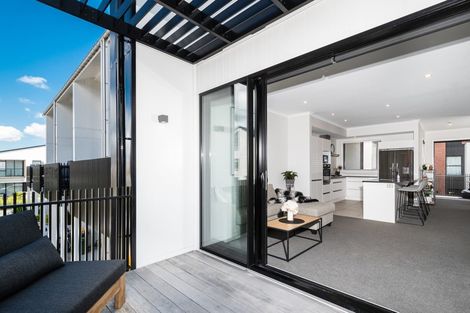 Photo of property in 5 Eyton Kay Road, Hobsonville, Auckland, 0616