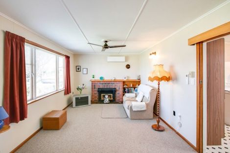 Photo of property in 14 Shackleton Street, Maraenui, Napier, 4110
