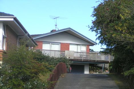 Photo of property in 16 Meadowvale Avenue, Forrest Hill, Auckland, 0620